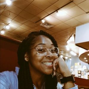 Meet your Posher, Audri